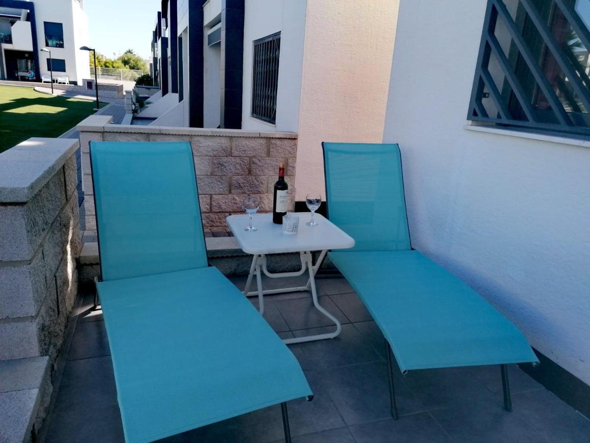 Bright Bungalow Oasis Beach La Zenia Orihuela Eksteriør billede